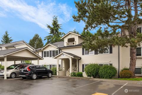 12404 E Gibson Rd #B201, Everett, WA 98204