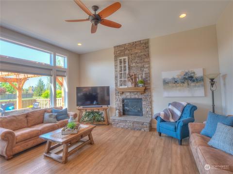 3262 Meadow Park Ave, Enumclaw, WA 98022 photo 11