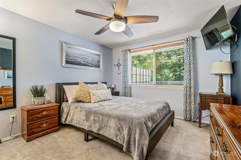 11604 37th Dr SE, Everett, WA 98208 photo 17
