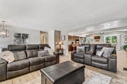 11604 37th Dr SE, Everett, WA 98208 photo 9