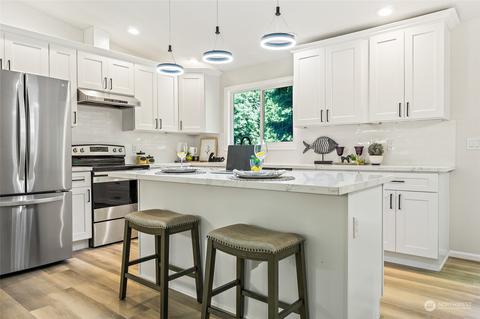 17603 20th Dr SE, Bothell, WA 98012 photo 2