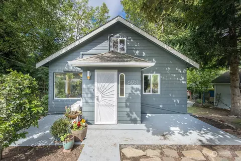 6951 23rd Ave SW, Seattle, WA 98106