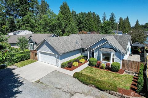 203 105th St SE, Everett, WA 98208