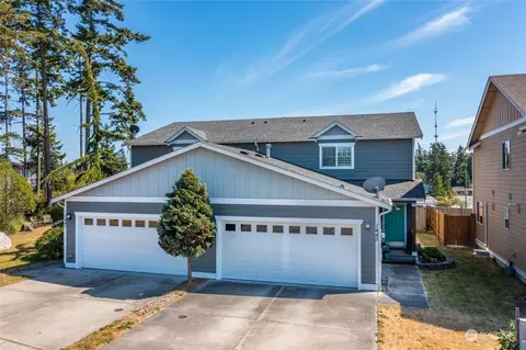 1445 NW 5th Ave, Oak Harbor, WA 98277
