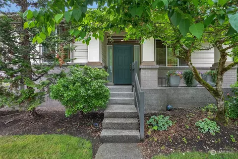 23668 NE Twinberry Way, Redmond, WA 98053