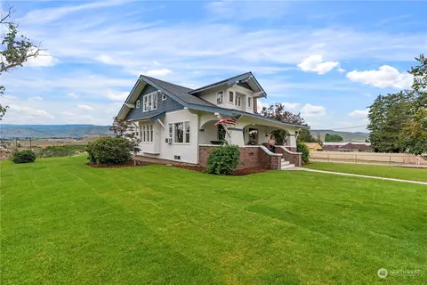 517 Easy St, Wenatchee, WA 98801