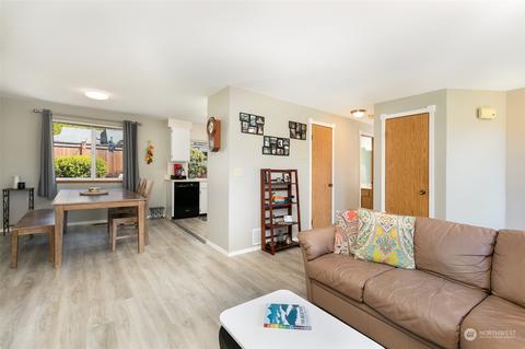 1215 227th Pl SW, Bothell, WA 98021 photo 9