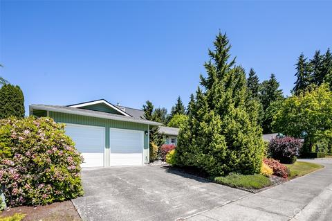 1215 227th Pl SW, Bothell, WA 98021 photo 2