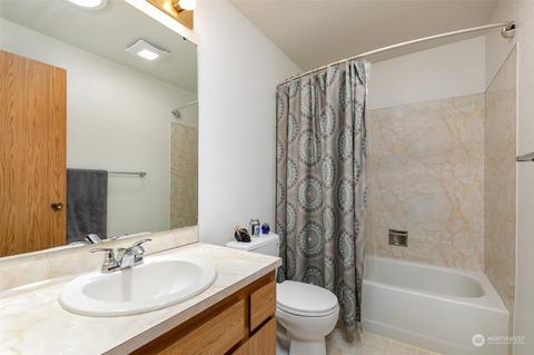 1215 227th Pl SW, Bothell, WA 98021 photo 17