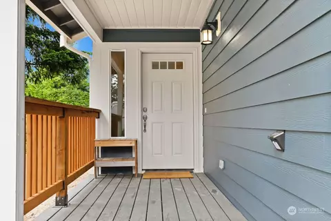 290 E Robbins Rd, Grapeview, WA 98546 photo 2