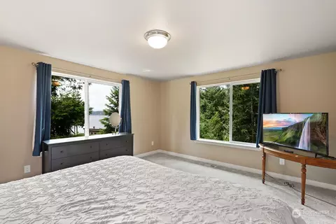 290 E Robbins Rd, Grapeview, WA 98546 photo 20