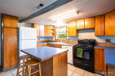 7976 Goodwin Rd, Everson, WA 98247 photo 7