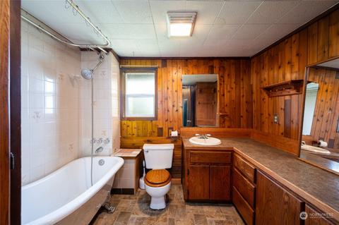 7976 Goodwin Rd, Everson, WA 98247 photo 10