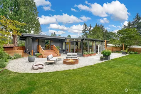 14223 NE 80th Pl, Redmond, WA 98052