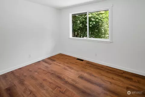 10513 NE 151st St, Bothell, WA 98011 photo 15