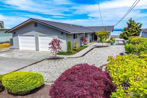 1405 Beach Dr, Camano Island, WA 98282