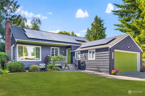14955 18th Ave SW, Burien, WA 98166