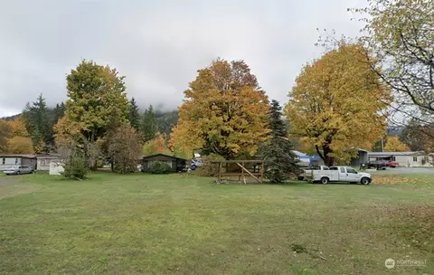 750 Montague Ave, Darrington, WA 98241