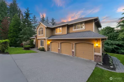 2726 236th St SE, Bothell, WA 98021