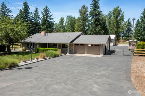 23418 SE 440th St, Enumclaw, WA 98022