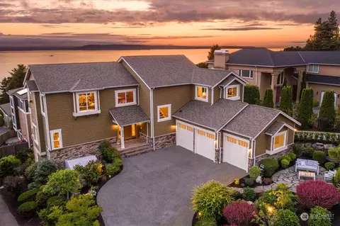 20415 25th Ave NW, Shoreline, WA 98177
