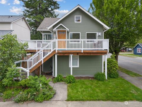 8221 Silva Ave SE, Snoqualmie, WA 98065