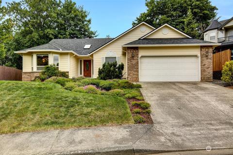 2035 NW Willow Dr, Camas, WA 98607