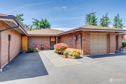 8122 53rd Ave W #412, Mukilteo, WA 98275