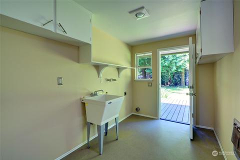 4608 Strumme Rd, Bothell, WA 98012 photo 12