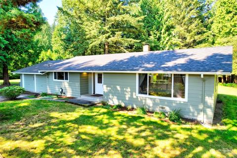4608 Strumme Rd, Bothell, WA 98012