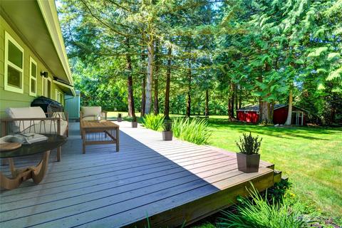 4608 Strumme Rd, Bothell, WA 98012 photo 17