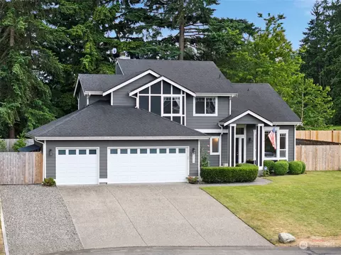 6416 94th St E, Puyallup, WA 98371