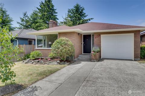 8035 19th Ave NW, Seattle, WA 98117