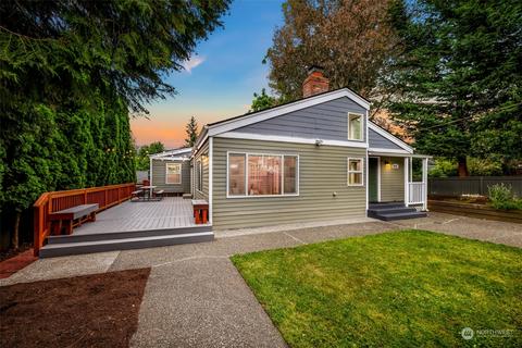 9416 32nd Ave NE, Seattle, WA 98115
