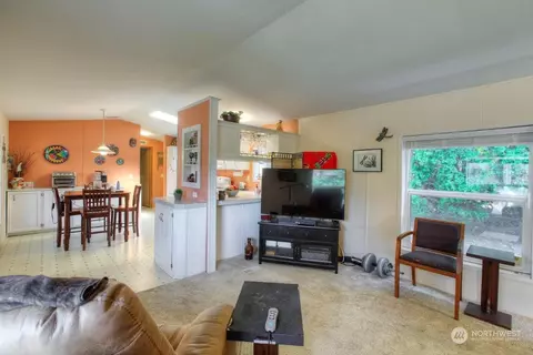 14011 70th St E, Sumner, WA 98390 photo 12