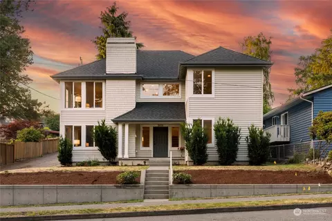 3610 SW Barton St, Seattle, WA 98126