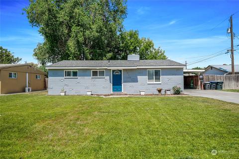 1910 W Lakeside Dr, Moses Lake, WA 98837