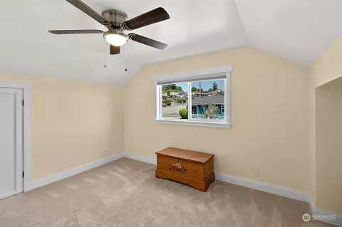 2606 E 13th St, Bremerton, WA 98310 photo 22