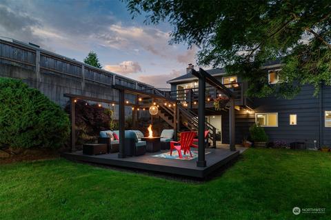 16239 15th Ave SW, Burien, WA 98166