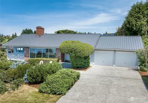 17726 17th Ave NW, Shoreline, WA 98177