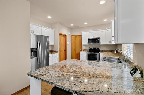 208 Lane Blvd NW, Orting, WA 98360 photo 10