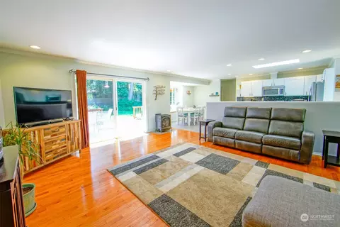 95 Timber Ln, Eastsound, WA 98245 photo 4