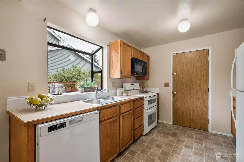  25735 117th Pl SE, Kent, WA 98030 photo 10