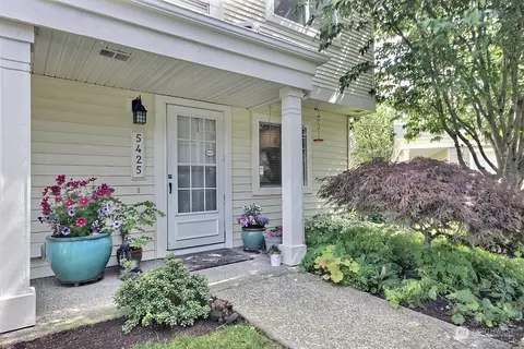 5425 S 237th Pl #13-4, Kent, WA 98032