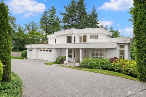 16463 SE 59th St, Bellevue, WA 98006