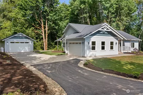 25222 1st Dr NE, Arlington, WA 98223