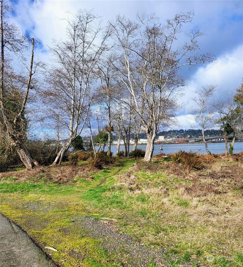 204 W Front St, Aberdeen, WA 98520