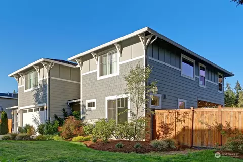 7904 203rd St SW, Edmonds, WA 98026