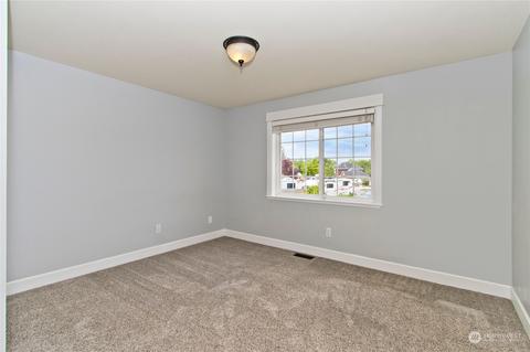 133 Chinook Ave, Enumclaw, WA 98022 photo 29