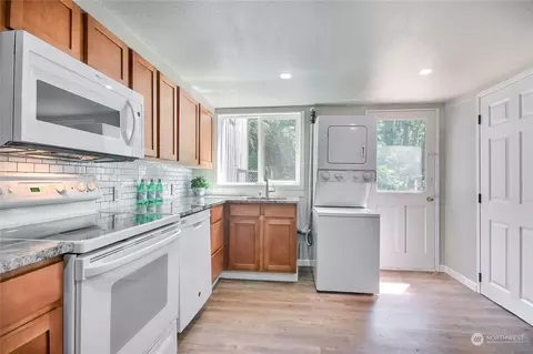 21915 9th Ave SE, Bothell, WA 98021 photo 30